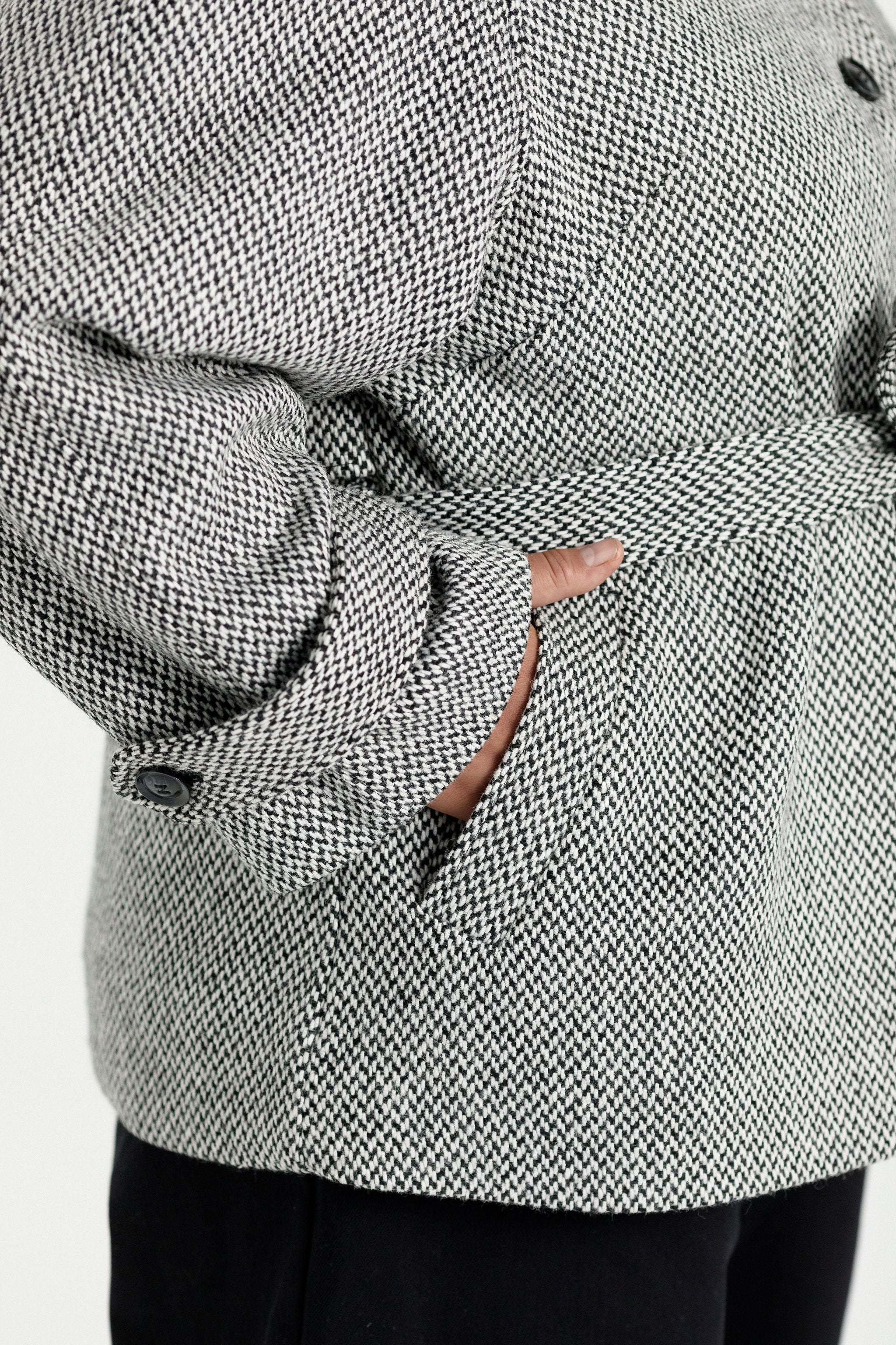 Eliza Curve Trench