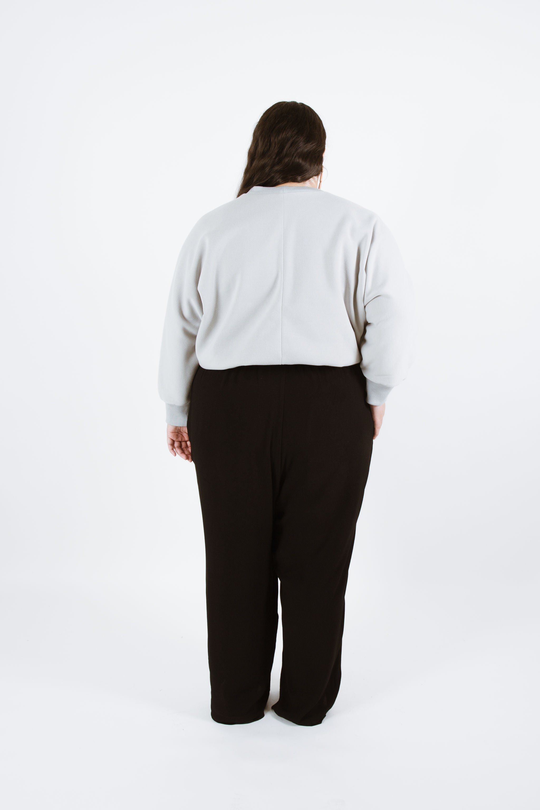Pinnacle Curve Top / Sweater