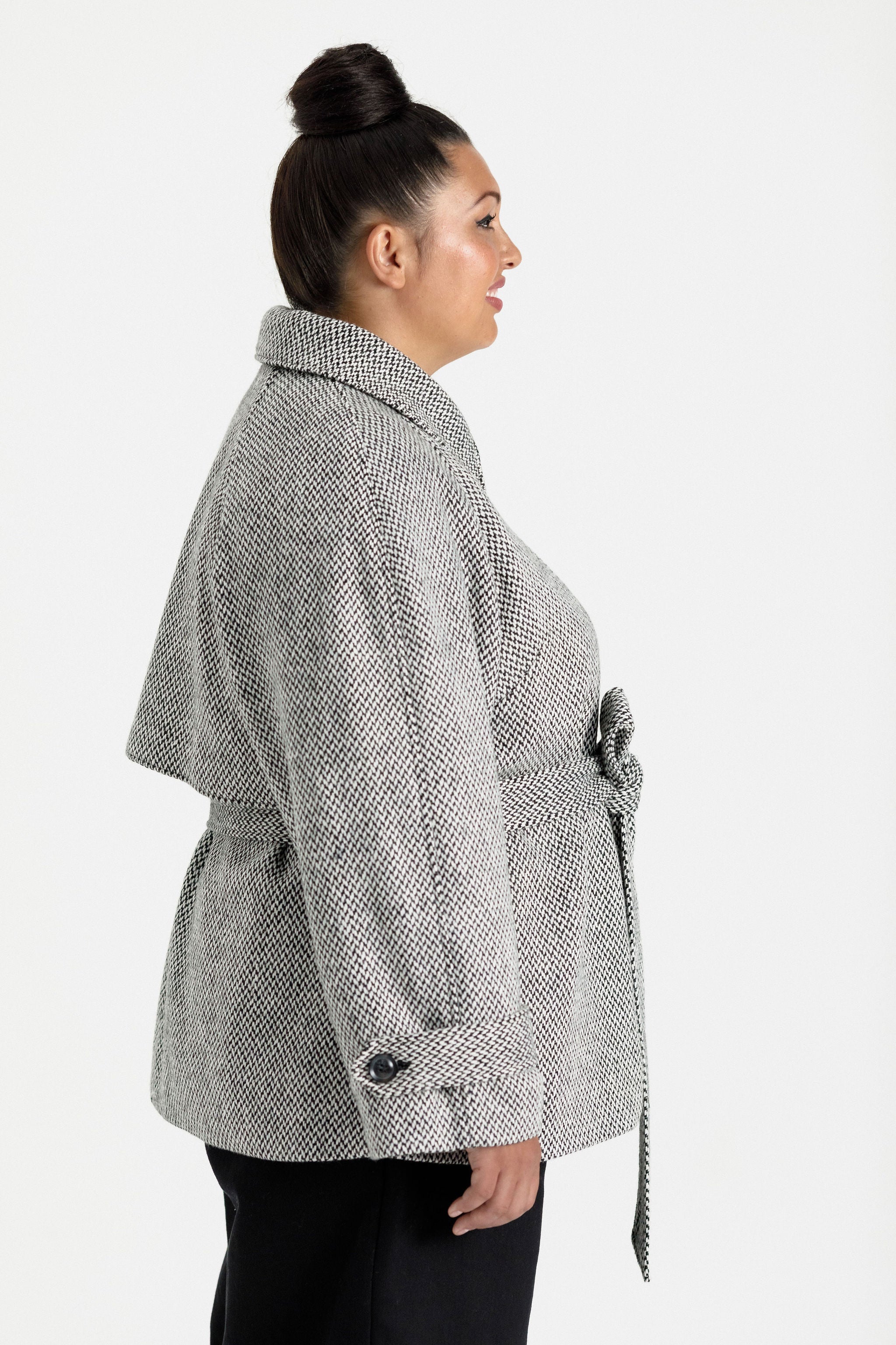 Eliza Curve Trench